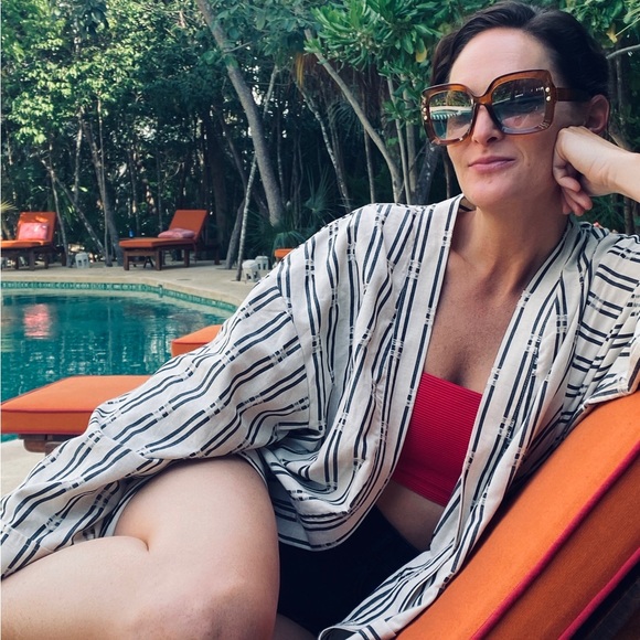 Meet Your Posher: Hi, I’m Kelly! - Picture 3 of 5